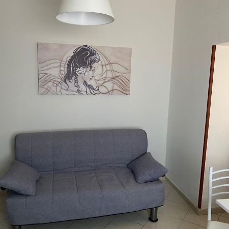 Nyx Dea Della Notte Apartment Bari Bagian luar foto