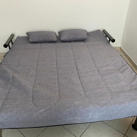 Nyx Dea Della Notte Apartment Bari Bagian luar foto