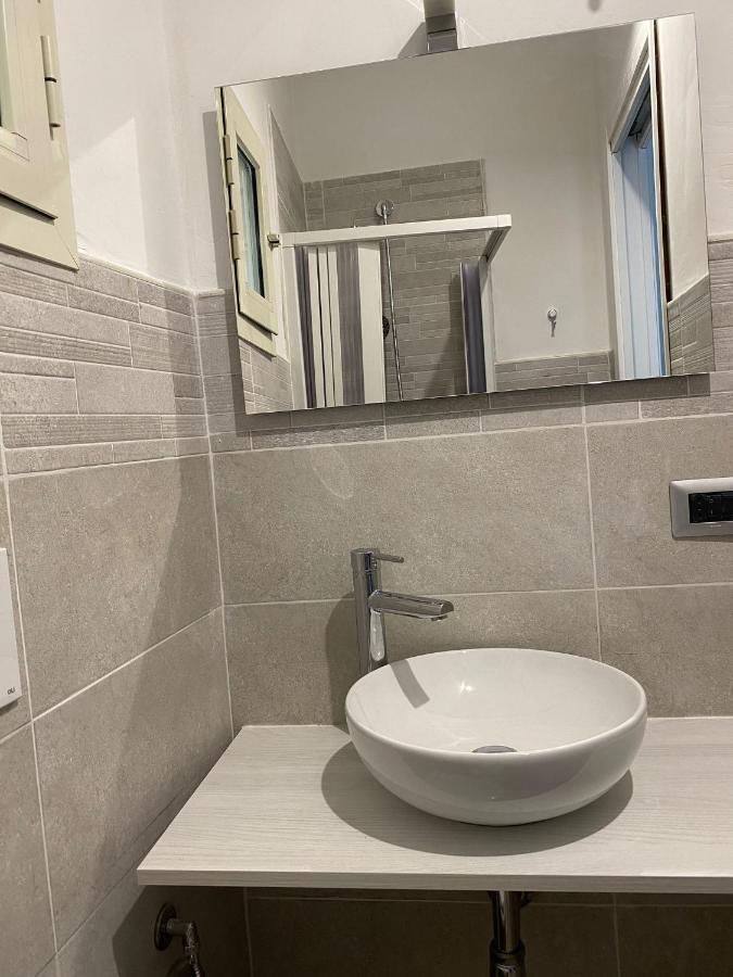 Nyx Dea Della Notte Apartment Bari Bagian luar foto